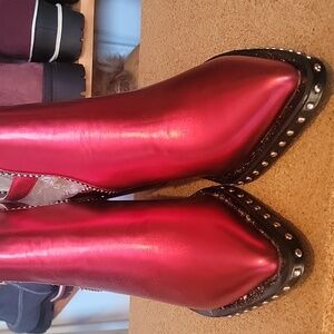 *new * womens red color cowboy style, studded outline, chunky heel booties